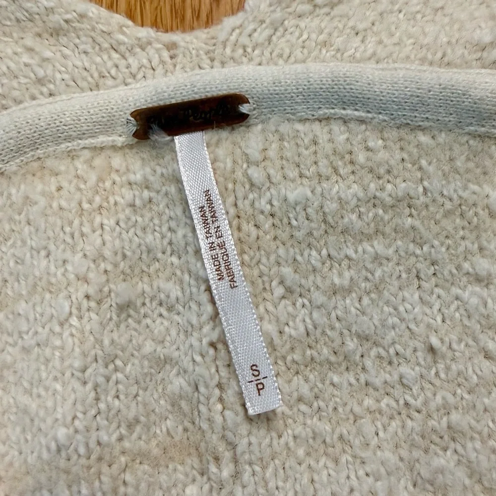 Free People Reverie Sweater Cream V-Neck Pullover Size S